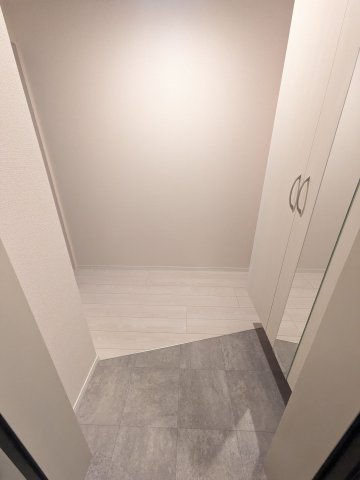 Ｄ-ｒｅｓｉｄｅｎｃｅ稲城の玄関
