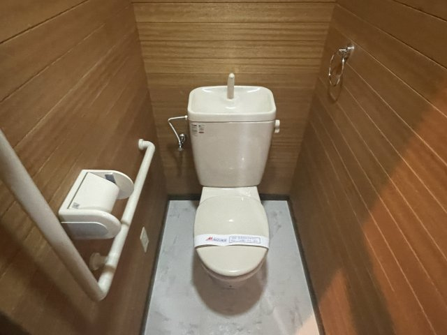 フラワーシャトルのトイレ
