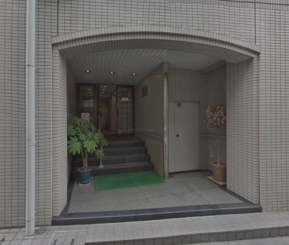 モンターニュ国領のエントランス|※別号室参考写真です