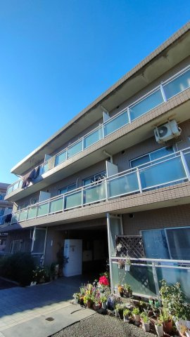エクセル稲田の外観