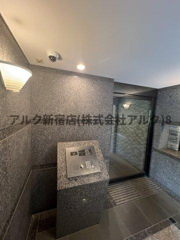  ルーブル千歳烏山のロビー
