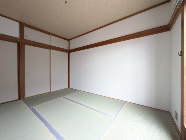 テラスハウス小泉の和室