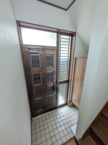 テラスハウス小泉の玄関