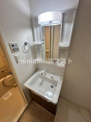 大阪市福島区鷺洲２丁目の賃貸マンションの洗面所