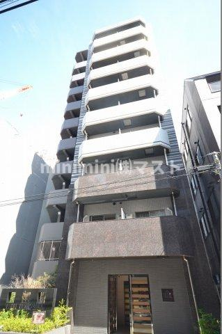 大阪市西区京町堀２丁目の賃貸マンションのエントランス