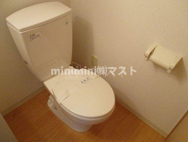 大阪市福島区海老江１丁目の賃貸マンションのトイレ