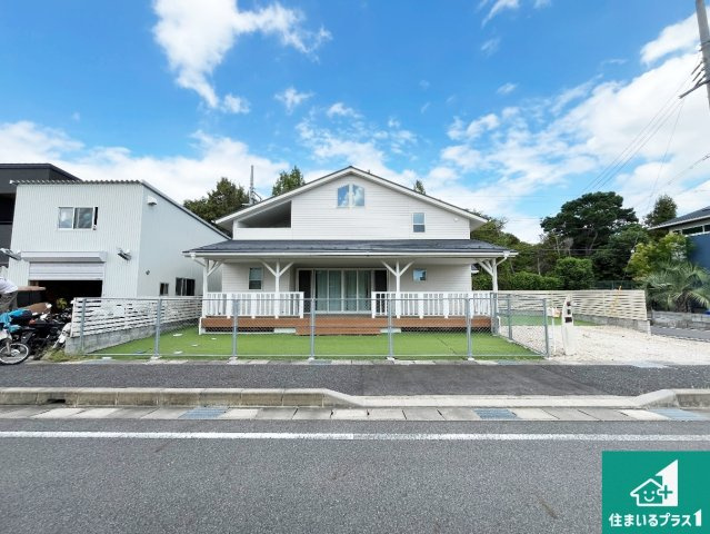 守山市笠原町　中古一戸建ての外観|～まずはご相談からどうぞ～
住宅購入をするには色々心配や不安があると思います。まずはお話をお伺いし、問題を解消する方法を考えその上でご検討というお手伝いを致します。
