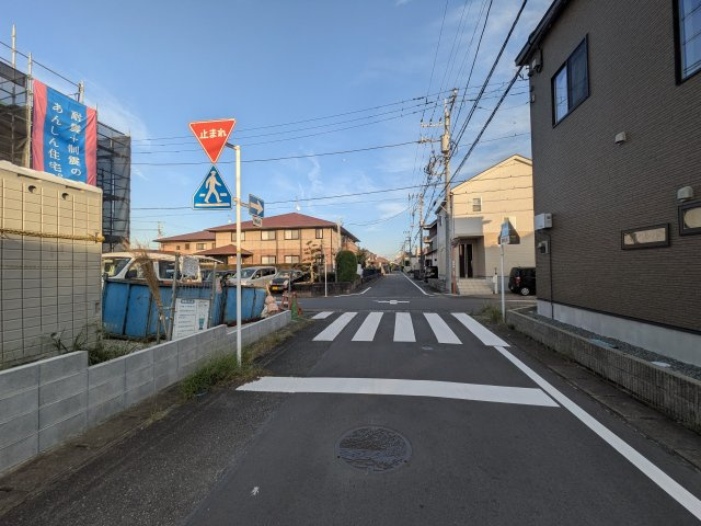沼津市西添町第1１　全1棟の前面道路含む現地写真