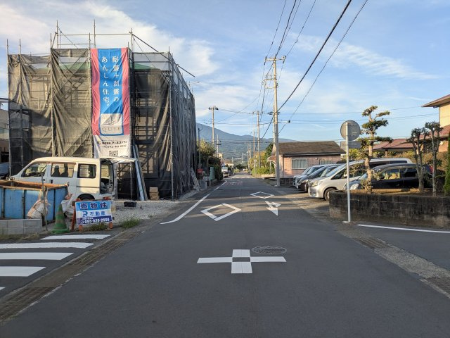 沼津市西添町第1１　全1棟の前面道路含む現地写真