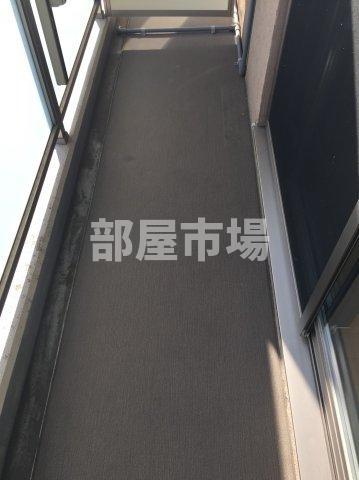 Fier de shalomのバルコニー
