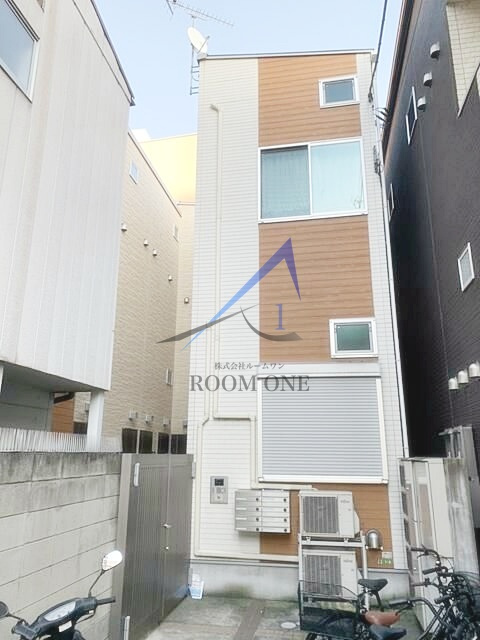 ｕｎｌｏｇｅｍｅａｎｔの外観|外観です。