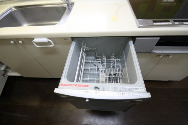 日商岩井栄ハイツ 201・204・901のその他