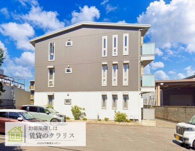 ルシール中久世の外観