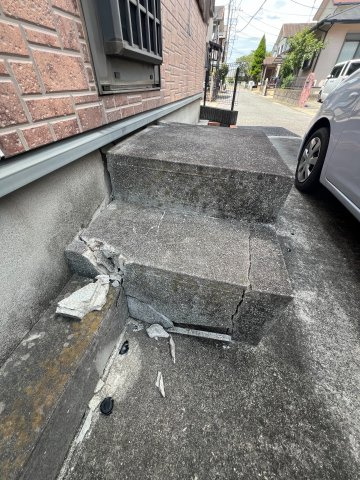 宇土市岩古曽町 3LDK 2階建の駐車場