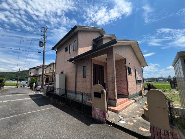 宇土市岩古曽町 3LDK 2階建