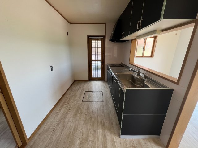 宇土市岩古曽町 3LDK 2階建のキッチン