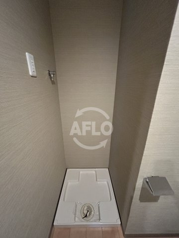 ヴェッセル西九条の洗面所|ヴェッセル西九条　洗濯パン