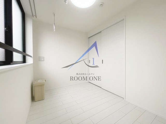 Sapphire　Estatesの居間・リビング|洋室のお部屋です。