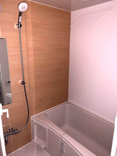 モンテカーサ三軒茶屋の浴室|日々の暮らしに欠かせないお風呂です