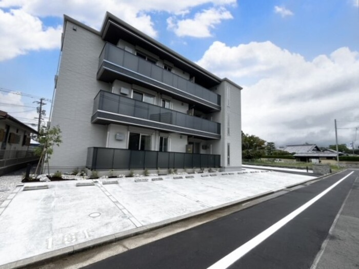ｓａｋｕｒａ ｔｅｒｒａｃｅの駐車場|駐車場