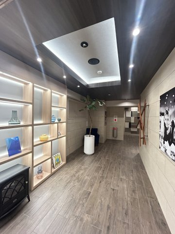 ブエナビスタ難波元町のロビー