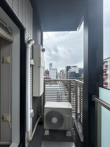 ブエナビスタ難波元町のバルコニー