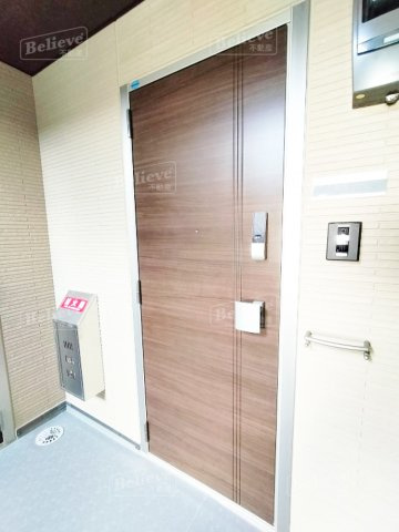 ラ・ルーチェ宮の陣駅前の内装