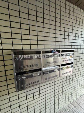 トミーズマンションのロビー|毎日通るロビーはこのようになっています