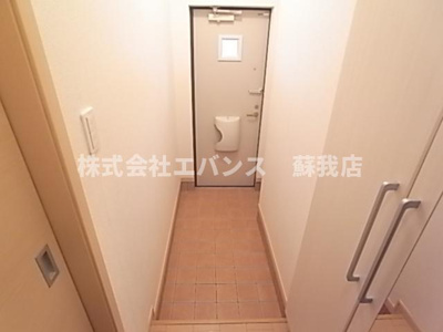 【玄関】 | ラフィネ | 落ち着いた玄関です