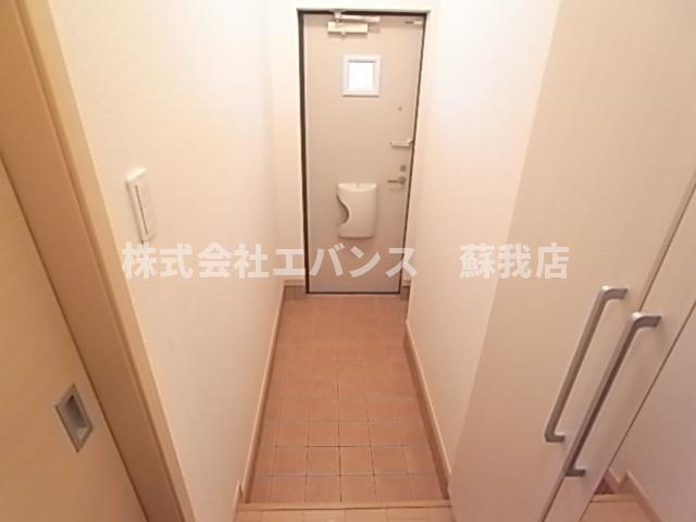 【玄関】 | ラフィネ | 落ち着いた玄関です