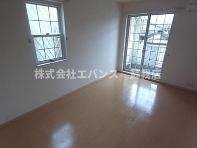 【居間・リビング】 | ラフィネ | 使いやすい居間です