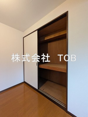 【収納】 | カーザ・エッチェルサ世田谷 | 洋室5.4帖　収納1