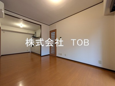【居間・リビング】 | カーザ・エッチェルサ世田谷 | DK10.6帖