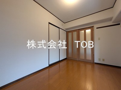 【寝室】 | カーザ・エッチェルサ世田谷 | 洋室5.8帖①