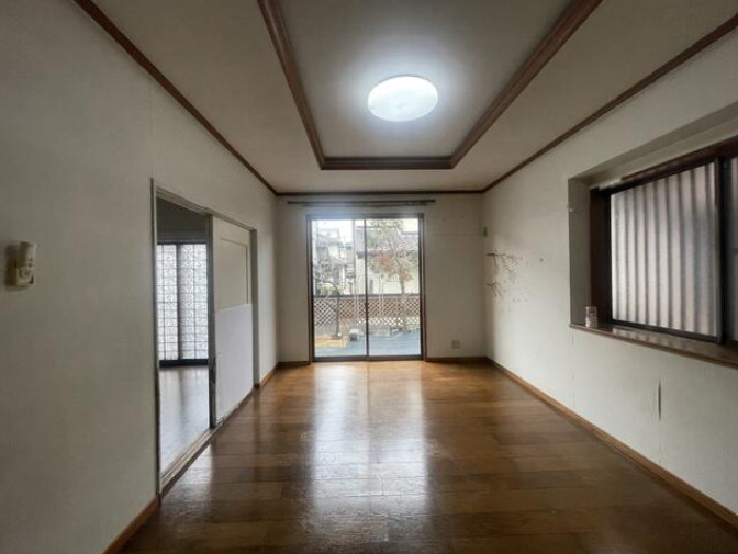 知多郡美浜町河和台2丁目　中古戸建の居間・リビング