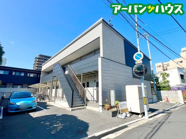 カーム広瀬町B棟の外観