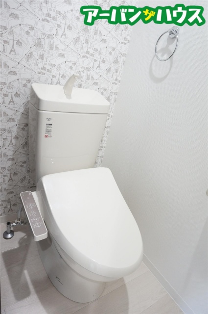 カーム広瀬町B棟のトイレ