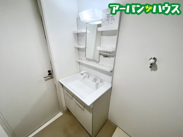 GRAND HILLS東古松の独立洗面台