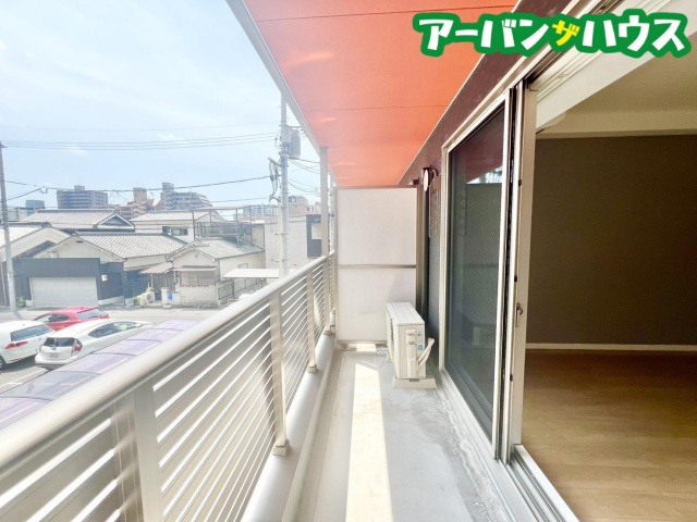 GRAND HILLS東古松のバルコニー