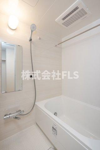 北区東十条３丁目の賃貸マンションの浴室