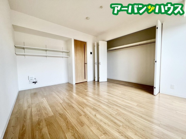 アロウル東古松の内装