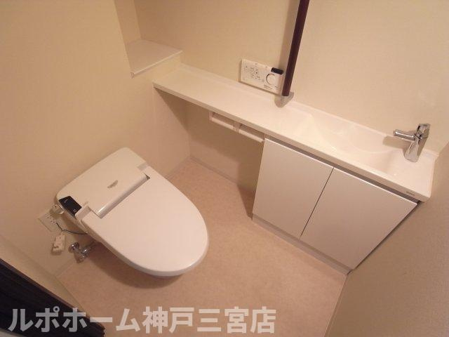 トア山手　ザ・神戸タワーのトイレ