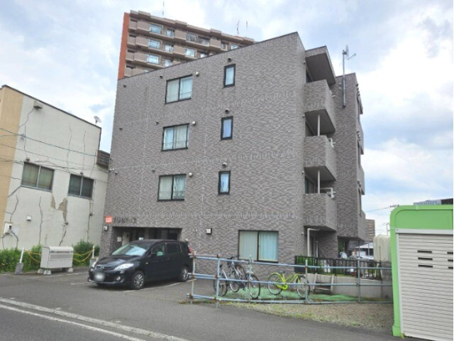 フォーレストＮ８
