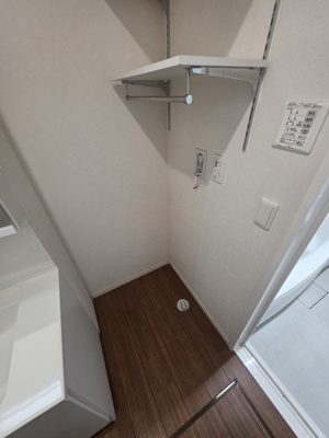 室内洗濯機置場です。