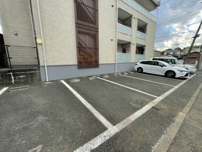 【駐車場】 | リブリ・プレニチュード
