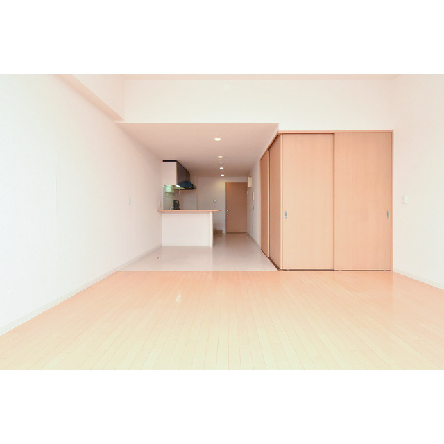 Gramercy Shirakawa Koen