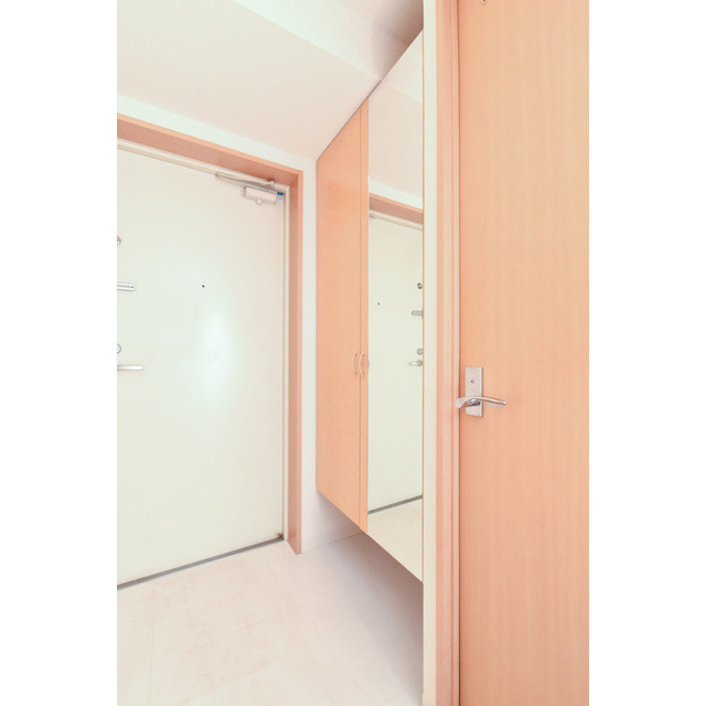 Gramercy Shirakawa Koen