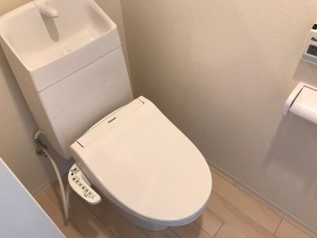 アルカディアのトイレ|シャワー付トイレ