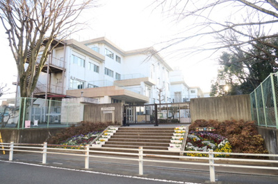 八王子市立陵南中学校まで750ｍ