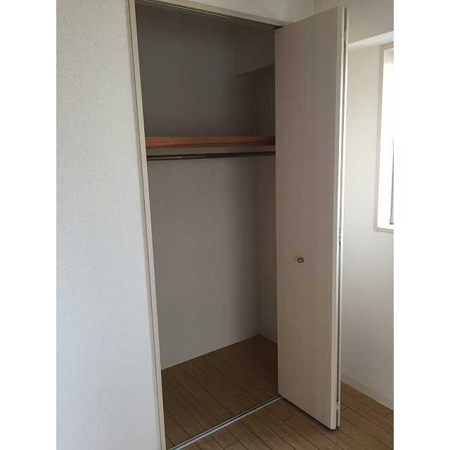 フェニックスⅡ・アムス亀戸の収納|同タイプ別の部屋の写真です